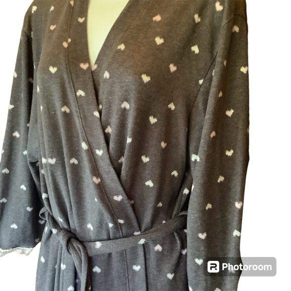 Laura Ashley Robe - Picture 2 of 8